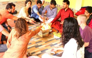 3 days yoga retreat in rishikesh